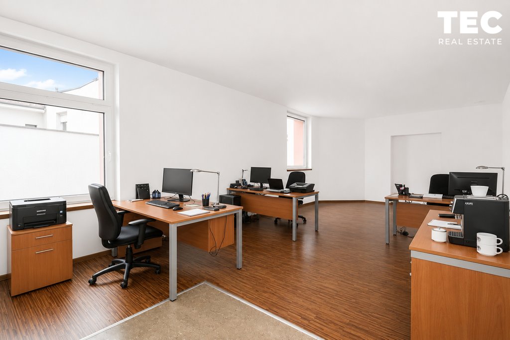 Polecam jasny lokal 42 m² w centrum Tarnowskich Gór Tarnowskie Góry, Piastowska  42m2 Foto 1