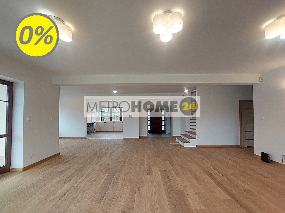 Przestronny dom 290 m² z garażem i ogrodem w Solcu Solec  290m2 Foto 1
