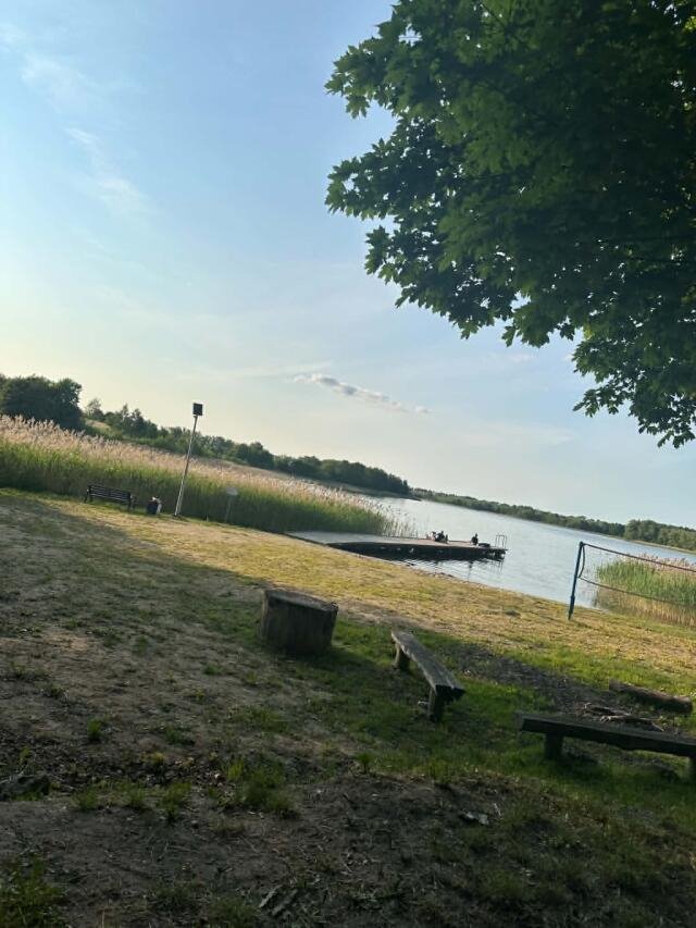 Sprzedam działki nad jeziorem w Mazurach z domem i inwestycyjnym potencjałem Popowo Salęckie  2 161m2 Foto 1