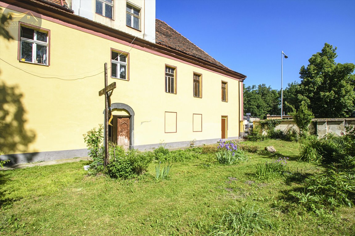 Sprzedam nieruchomość z potencjałem na hotel lub biura w Świdnicy Świdnica, Saperów  900m2 Foto 1