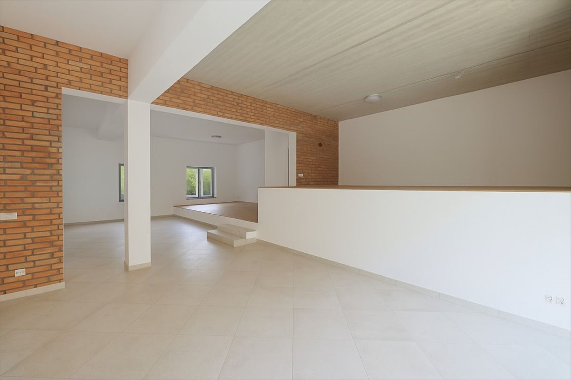 Nowoczesny lokal usługowy 97 m², wysoki standard, elastyczne aranżacje Poznań, Adama Mickiewicza  97m2 Foto 1