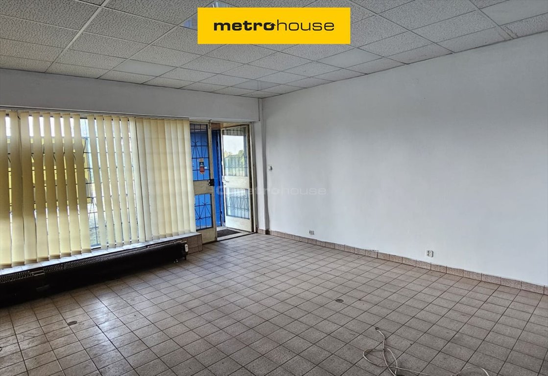 Lokal użytkowy na sprzedaż Skierniewice, Armii Krajowej  63m2 Foto 1