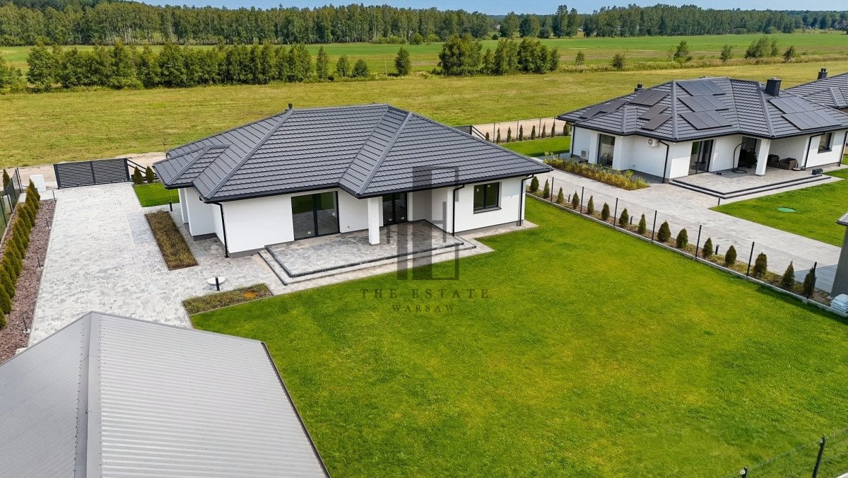 Nowoczesny dom 166 m² z garażem i dużą działką Tłuszcz  166m2 Foto 1