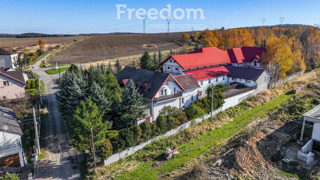 Do sprzedania atrakcyjny kompleks 2 700 m² w Zawierciu Zawiercie, Poległych  2 700m2 Foto 1