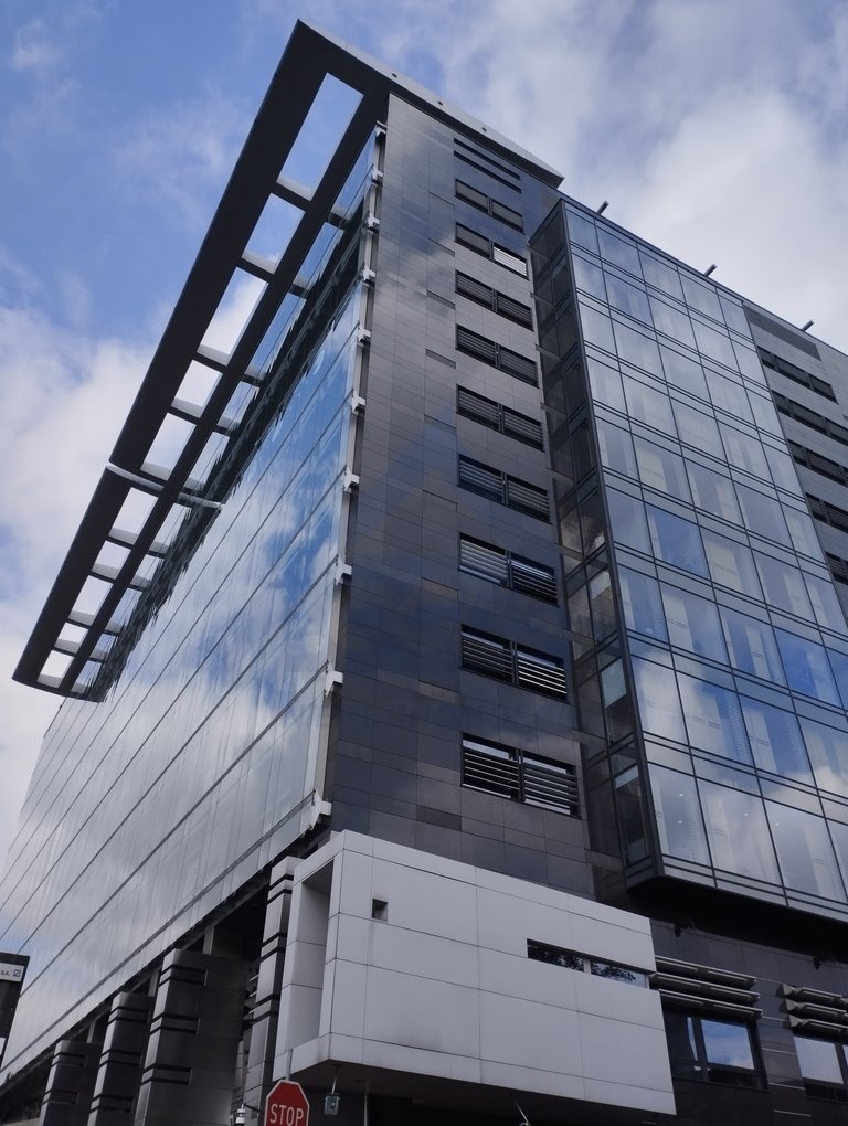 Wynajmę nowoczesny biurowiec klasy A z atrium i ogrodem zimowym Warszawa, Śródmieście  2 041m2 Foto 1