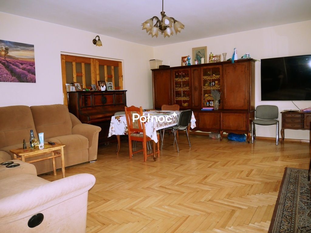 Dom 298 m2 z garażem i balkonami w Nowogrodźcu Nowogrodziec, Kwiatowa  298m2 Foto 1