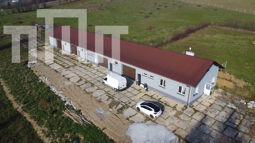 Lokal użytkowy na wynajem Trześniów  221m2 Foto 3