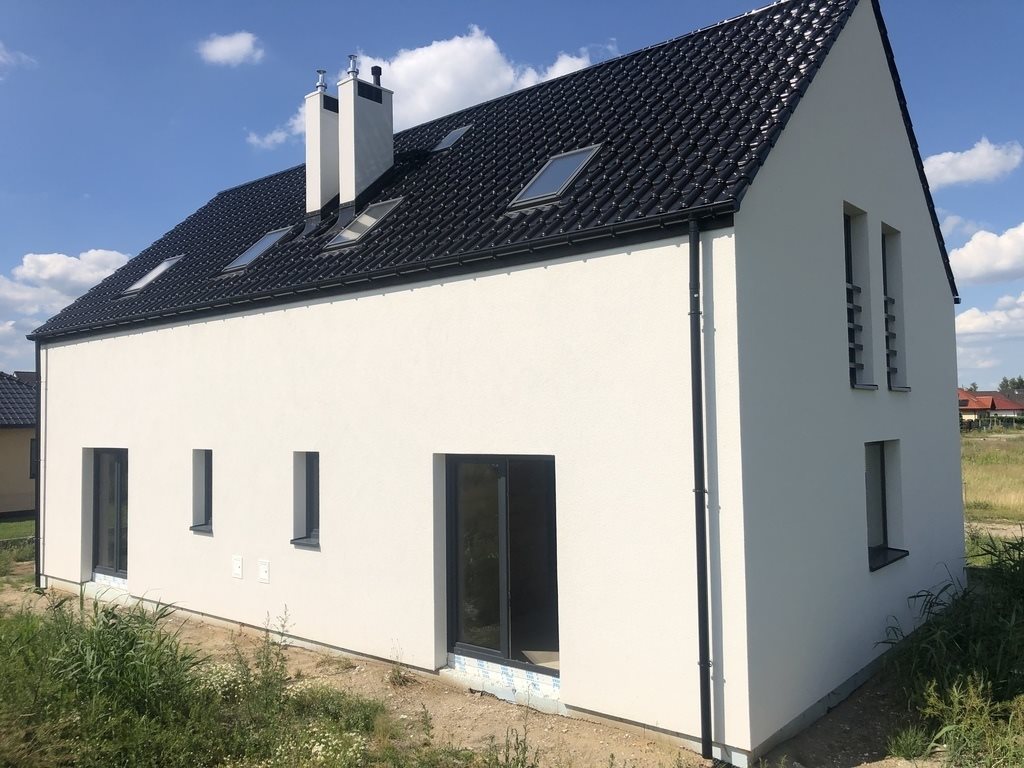 Nowoczesny dom bliźniak z 2021 r. z balkonami i ogrodem Czarna Łąka  82m2 Foto 1