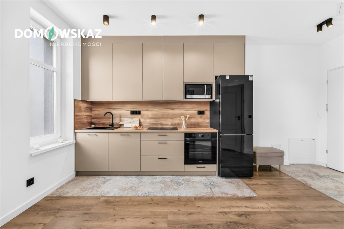Na sprzedaż przestronne 2-pokojowe mieszkanie 35,32 m² w Chorzowie Chorzów, Henryka Sienkiewicza  35m2 Foto 1