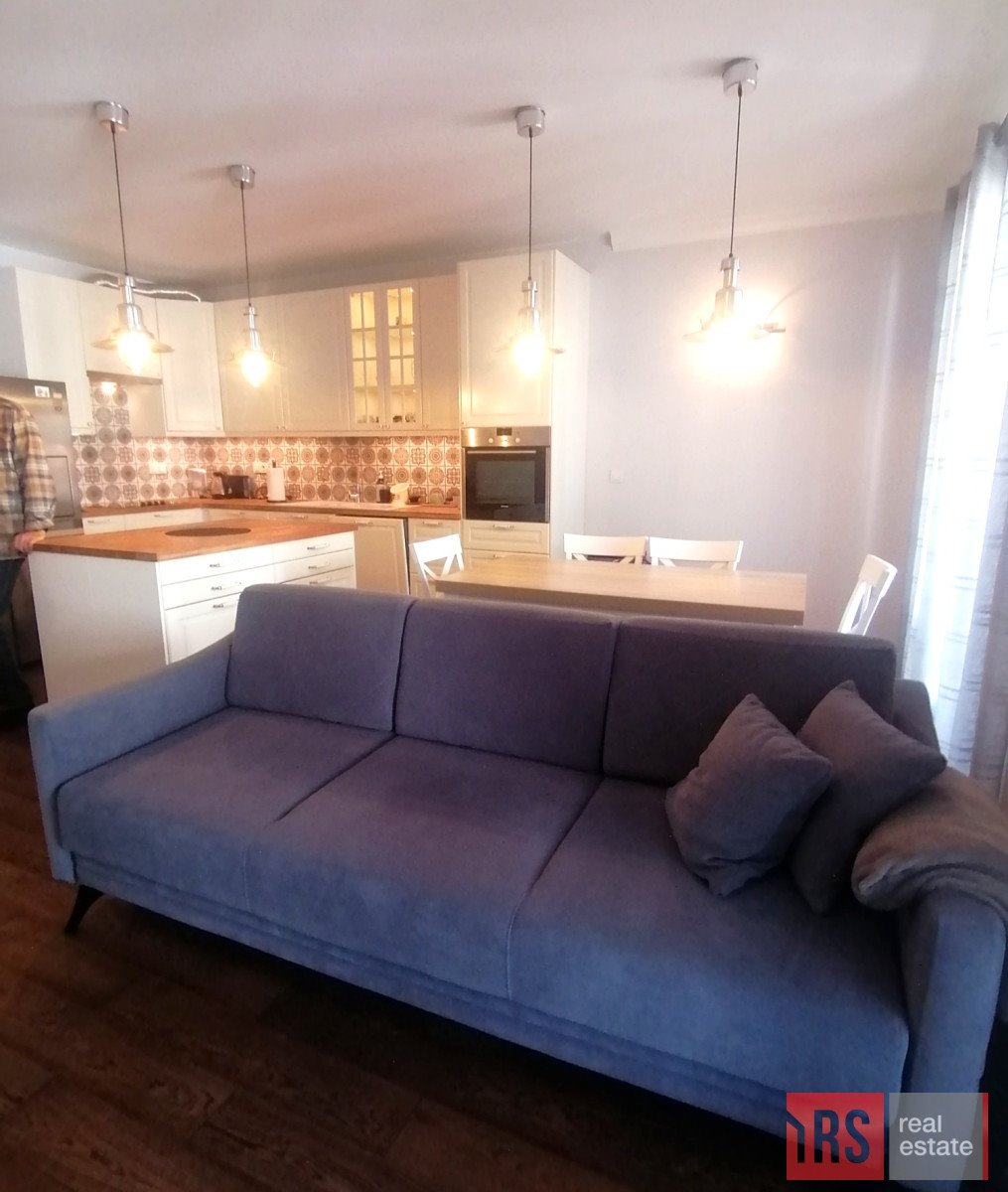 Mieszkanie trzypokojowe na wynajem Warszawa, Wilanów, Oś Królewska  82m2 Foto 1