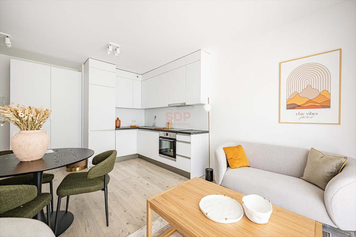 Komfortowe 2 pokoje w prestiżowym osiedlu z garażem Wrocław, Stare Miasto, Stare Miasto, Dmowskiego Romana  49m2 Foto 1