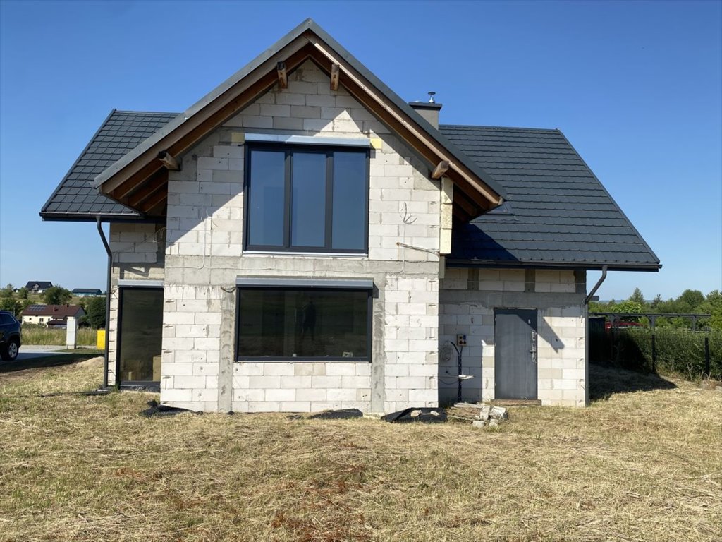 Nowoczesny dom 160 m² z garażem i tarasem w spokojnej okolicy Boguchwała, Partyzantów  160m2 Foto 1