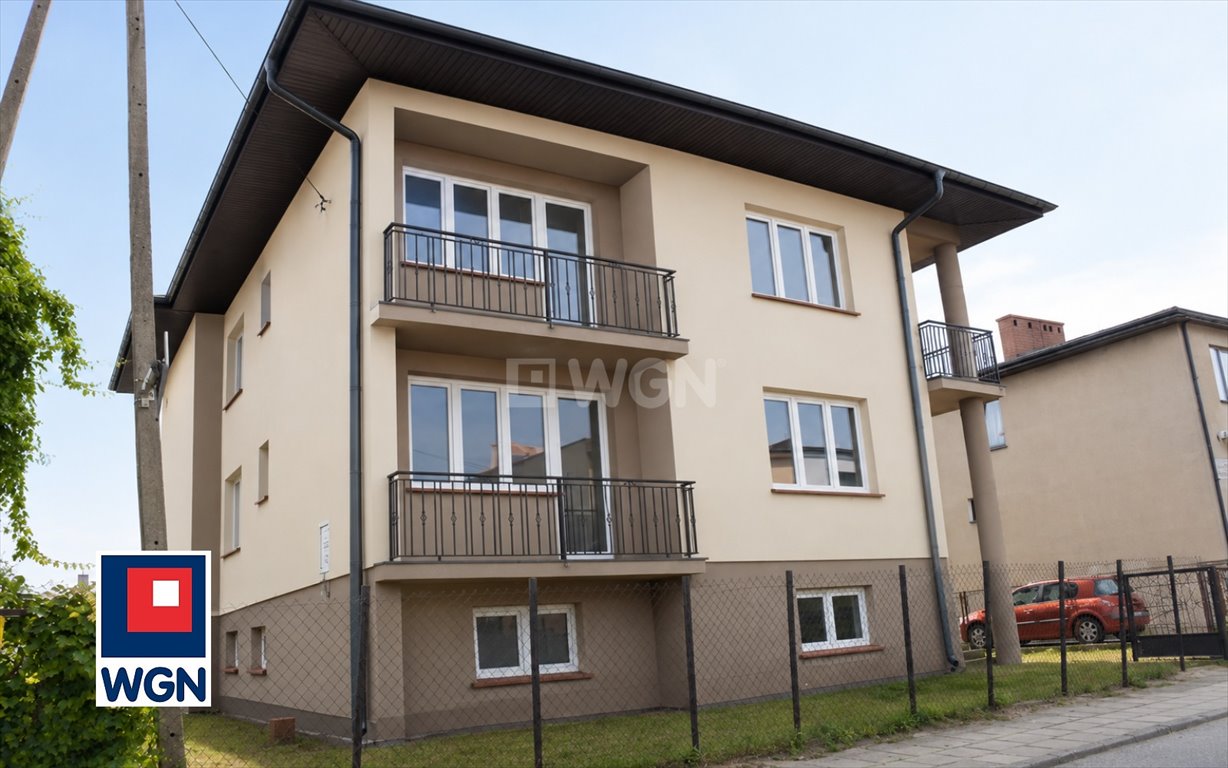 Dwurodzinny dom 194 m² z garażem i budynkiem gospodarczym Turek, Północna  393m2 Foto 1