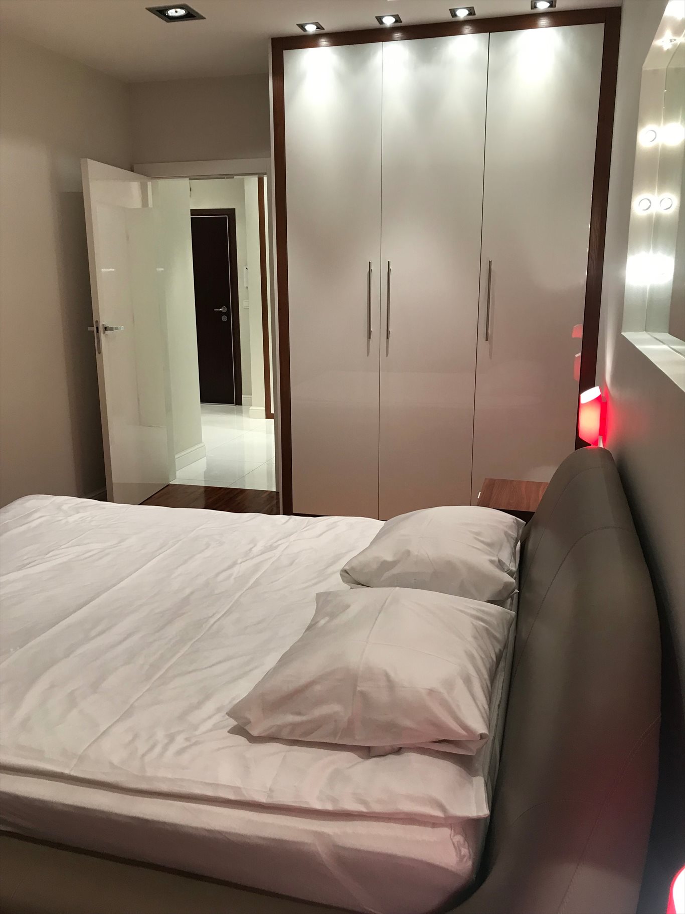 Mieszkanie dwupokojowe na wynajem Warszawa, Włochy, 1 Sierpnia 27  58m2 Foto 4