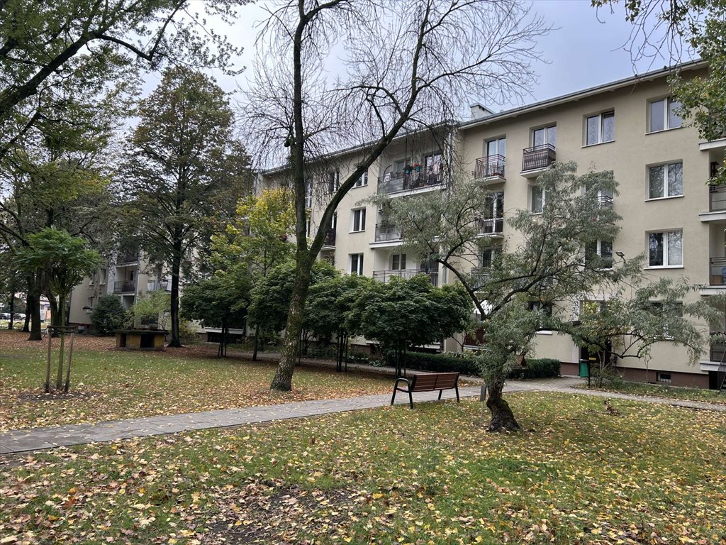 Na sprzedaż przestronne 4-pokojowe mieszkanie 52 m² w Warszawie Warszawa, Bielany, Słodowiec, Kornela Makuszyńskiego  52m2 Foto 1