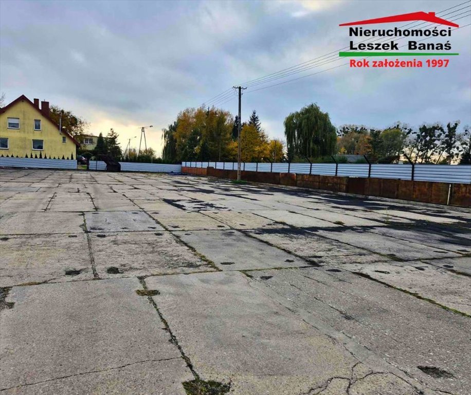 Plac 1500 m2 z wagi i ogrodzeniem – idealny do działalności Michale  1 500m2 Foto 1