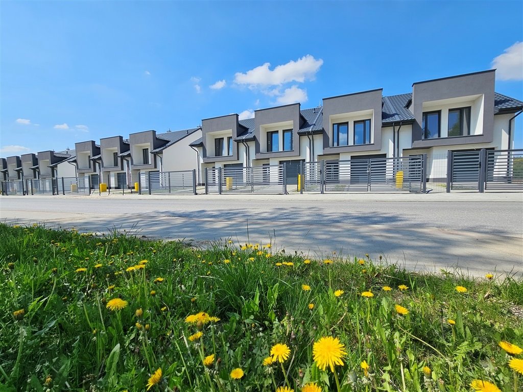 Dom na sprzedaż Wola Rzędzińska  121m2 Foto 1