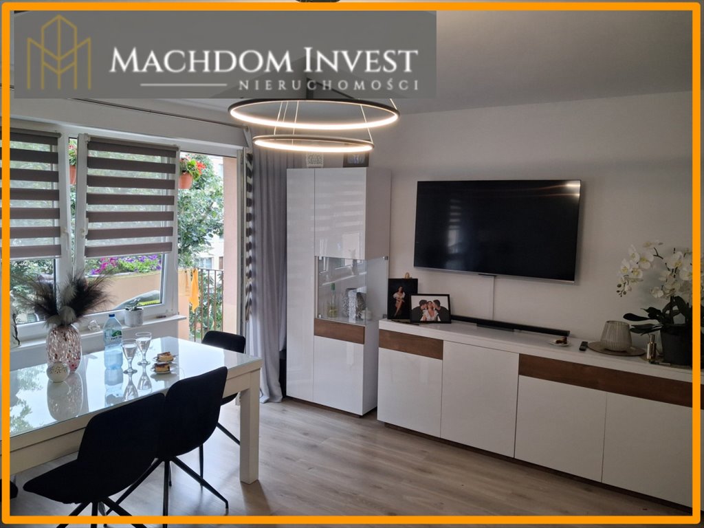 Mieszkanie czteropokojowe  na sprzedaż Brodnica  58m2 Foto 1