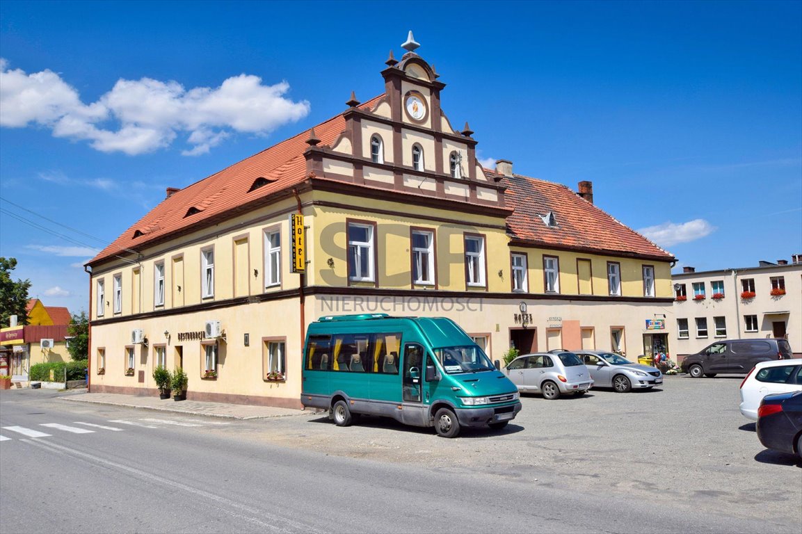 Lokal użytkowy na sprzedaż Kostomłoty, Rynek-Ratusz  615m2 Foto 1