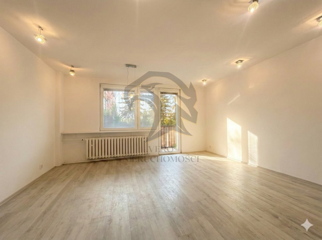 Nowoczesne 2-pokojowe mieszkanie z loggią i widokiem na zieleń Łódź, Widzew  50m2 Foto 1