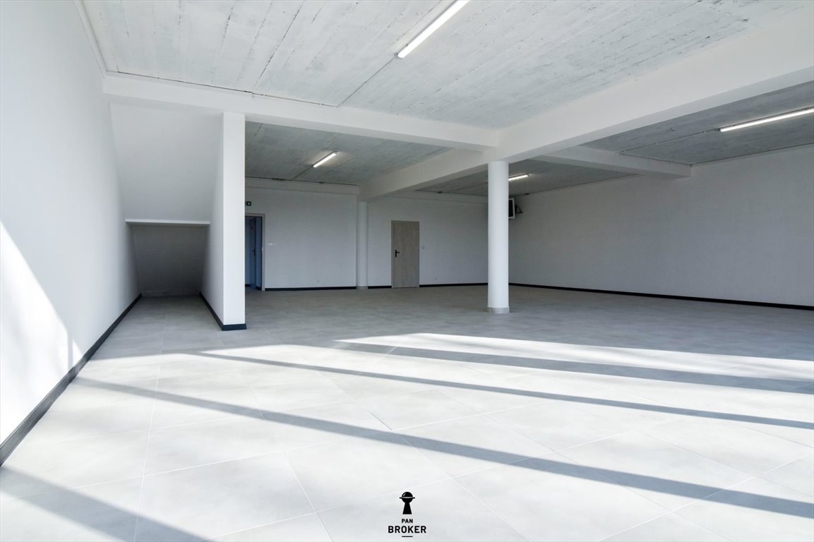 Lokal użytkowy na wynajem Racławice  371m2 Foto 4