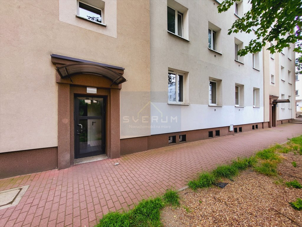 Mieszkanie dwupokojowe na sprzedaż Częstochowa, Śródmieście  37m2 Foto 1
