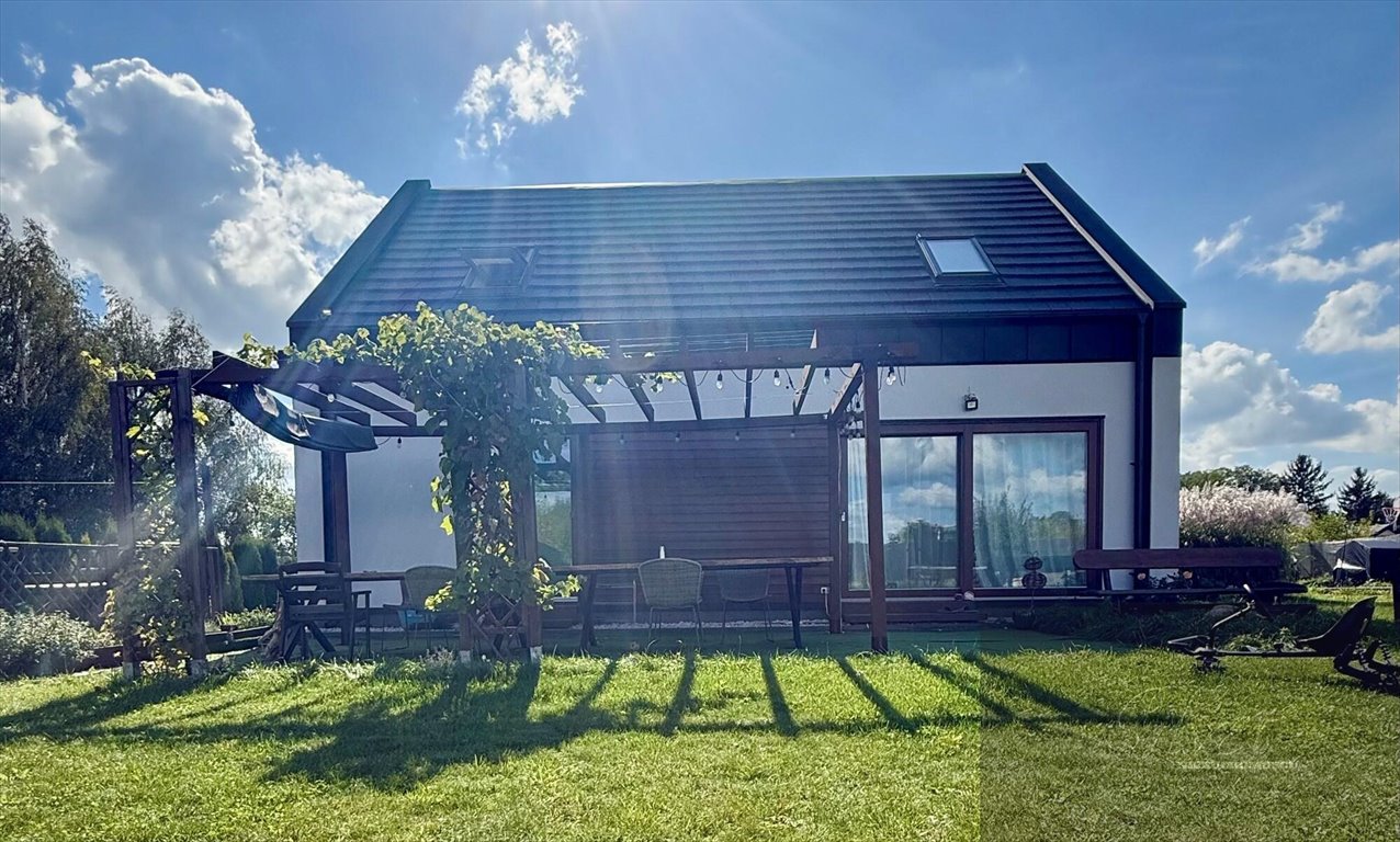 Zapraszam do obejrzenia nowoczesnego domu 111 m² w Granicach Granice  111m2 Foto 1