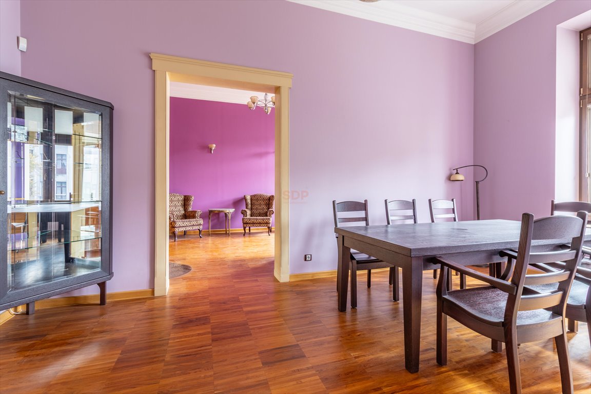 Przestronne 4-pokojowe mieszkanie w zabytkowej kamienicy Łódź, Śródmieście, Sienkiewicza Henryka  118m2 Foto 1