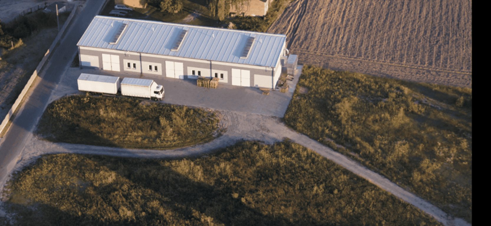 Lokal użytkowy na sprzedaż Turek 500m2 Foto 1 Lokal użytkowy na sprzedaż Turek 500m2 Foto 1