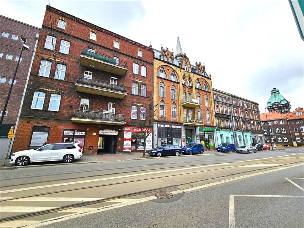 Mieszkanie trzypokojowe na sprzedaż Zabrze, Śródmieście, Lutra  76m2 Foto 1