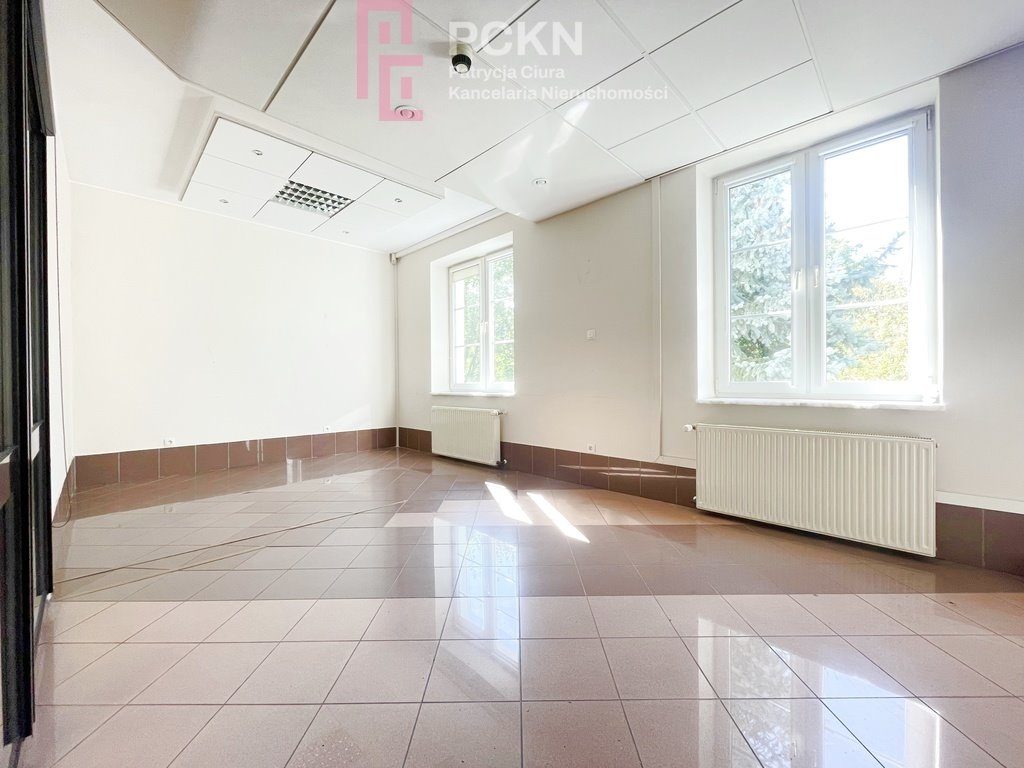 Duży lokal biurowo-usługowy 240 m² (klimatyzacja, monitoring): Opole Centrum