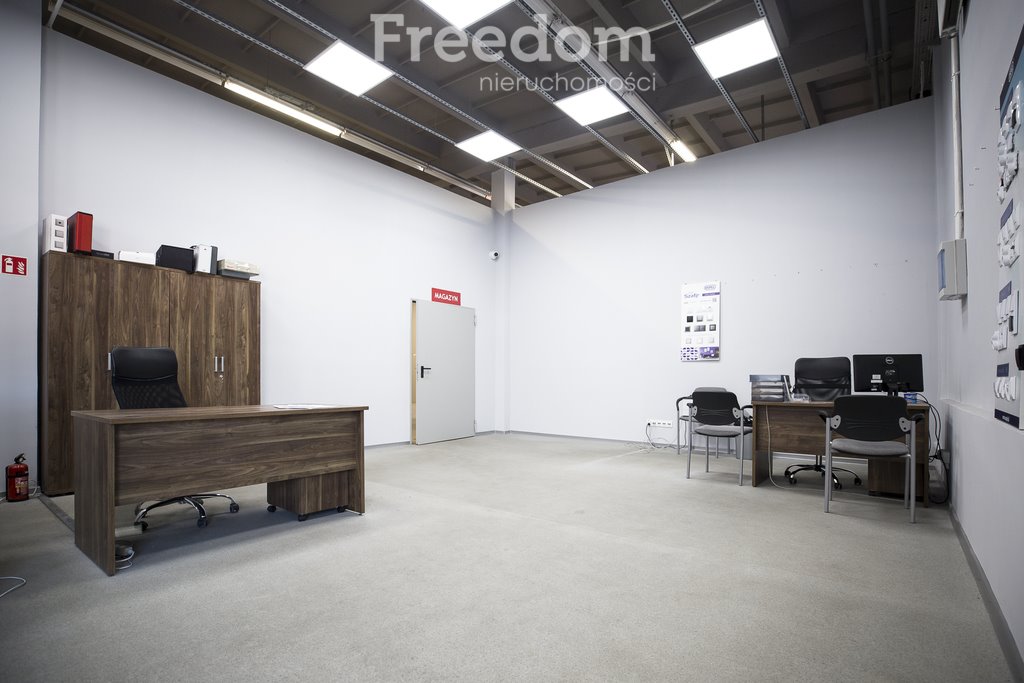Lokal użytkowy na wynajem Rzeszów, Przemysłowa  350m2 Foto 5