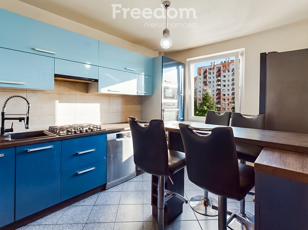Polecam jasne 2-pokojowe 50,9 m² z balkonem w Tysiącleciu Częstochowa, Tysiąclecie  51m2 Foto 1