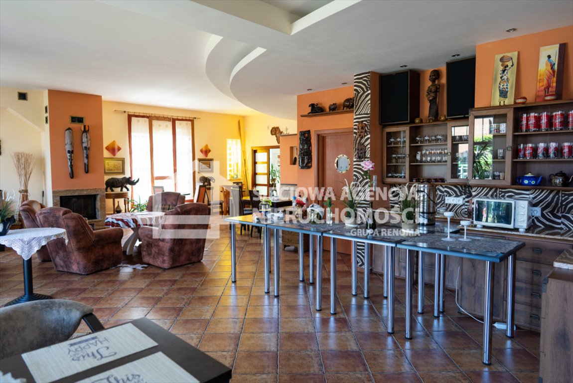 Pensjonat z restauracją i ogrodem w Łebie - 800 m². Łeba  800m2 Foto 1