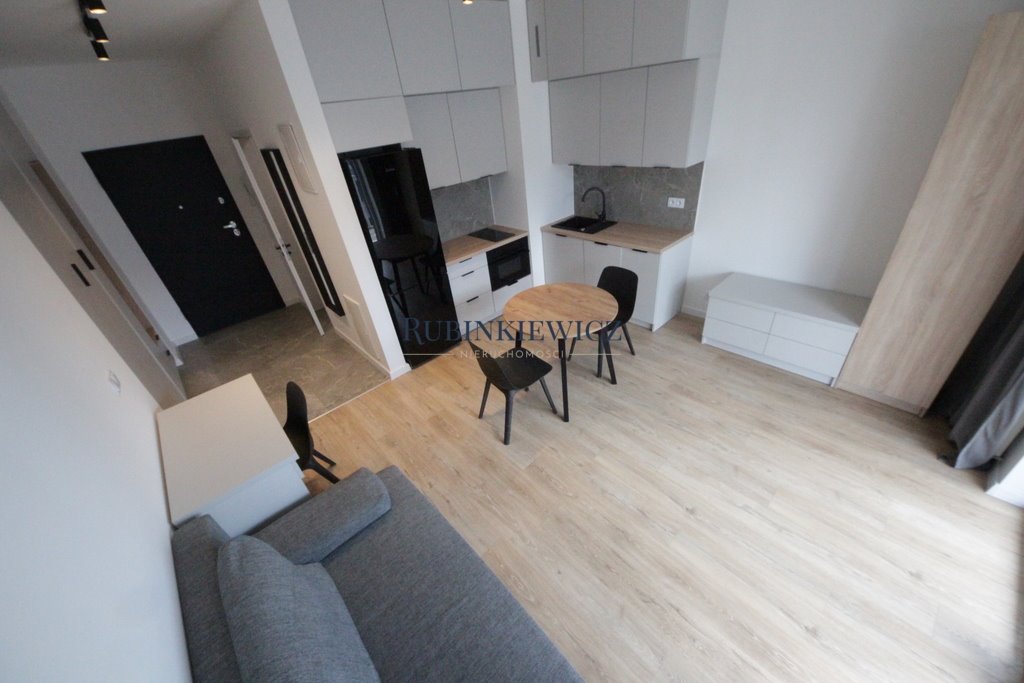 Polecam 28 m² apartament w Woli z balkonem i pełnym wyposażeniem Warszawa, Wola, Gumińska  28m2 Foto 1