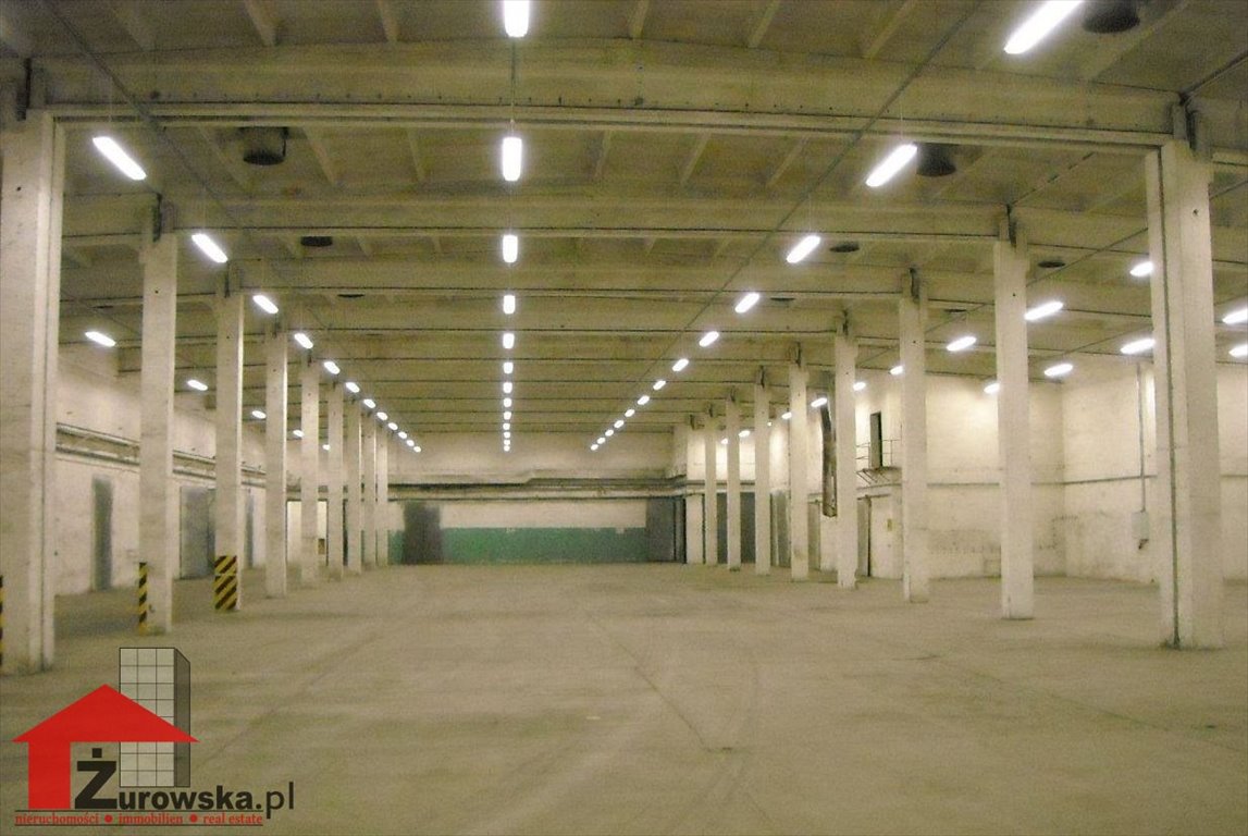 Lokal użytkowy na wynajem Zawiercie  1 000m2 Foto 1