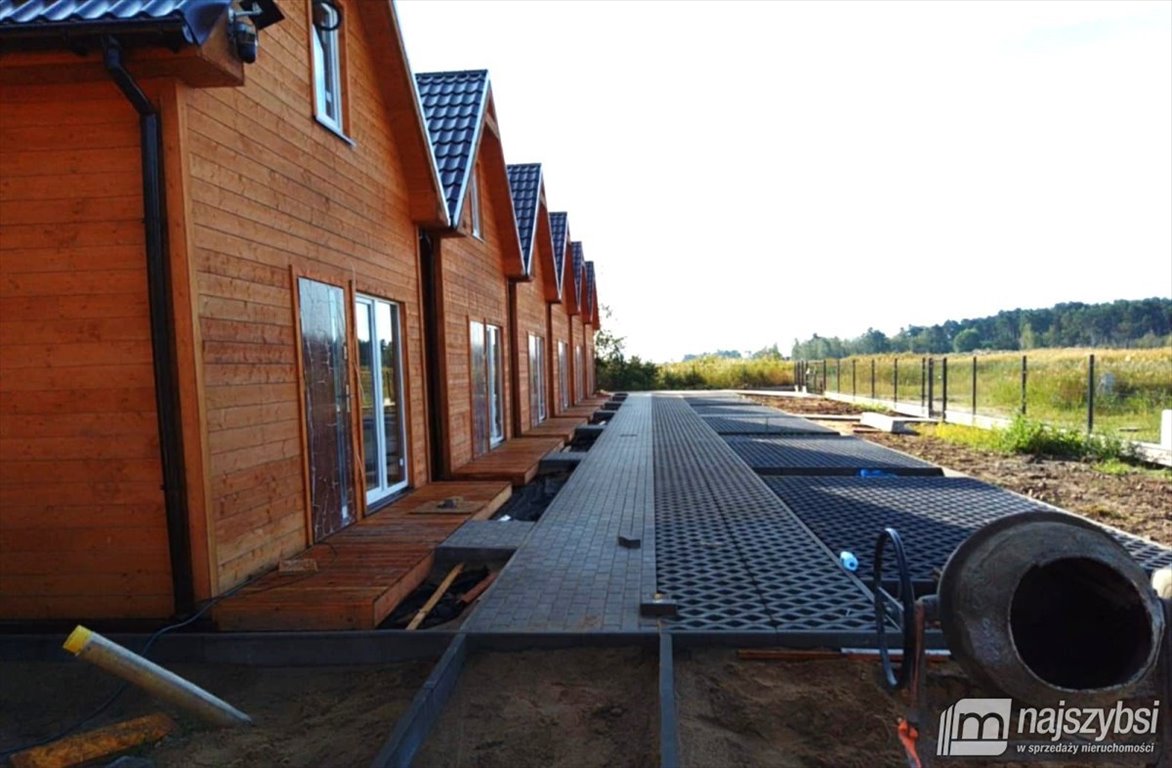 Inwestycja pod wynajem: dom i 7 domków w Dziwnowie Dziwnów, obrzeża  310m2 Foto 1