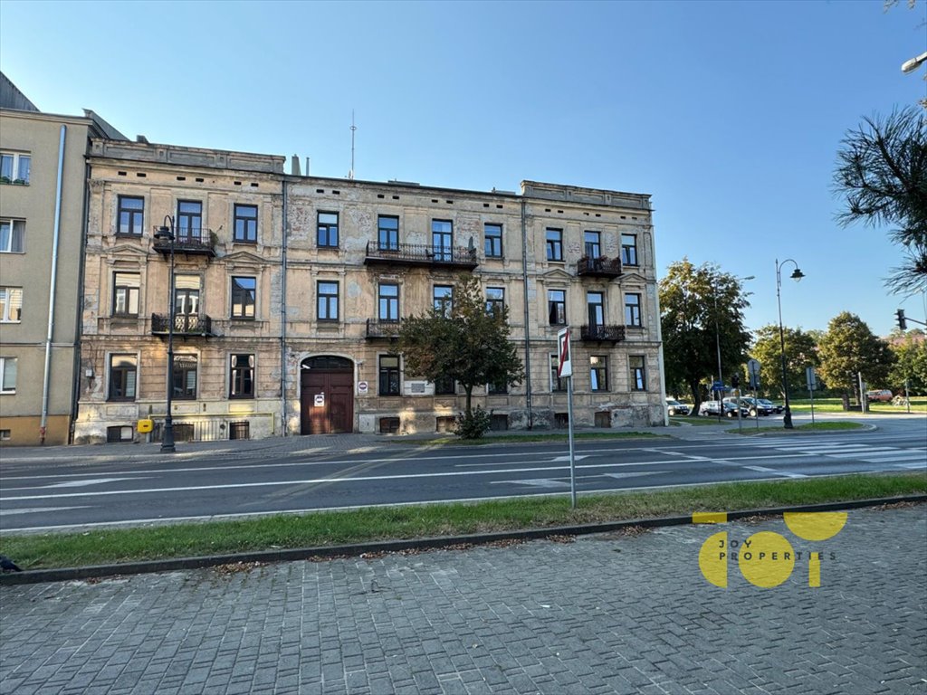 Lokal użytkowy na sprzedaż Piotrków Trybunalski, Aleja 3 Maja  1 500m2 Foto 1