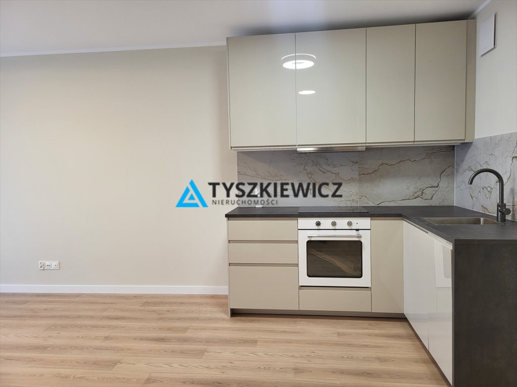 Mieszkanie trzypokojowe na wynajem Gdynia, Chwarzno-Wiczlino, Władysława Wagnera  57m2 Foto 1