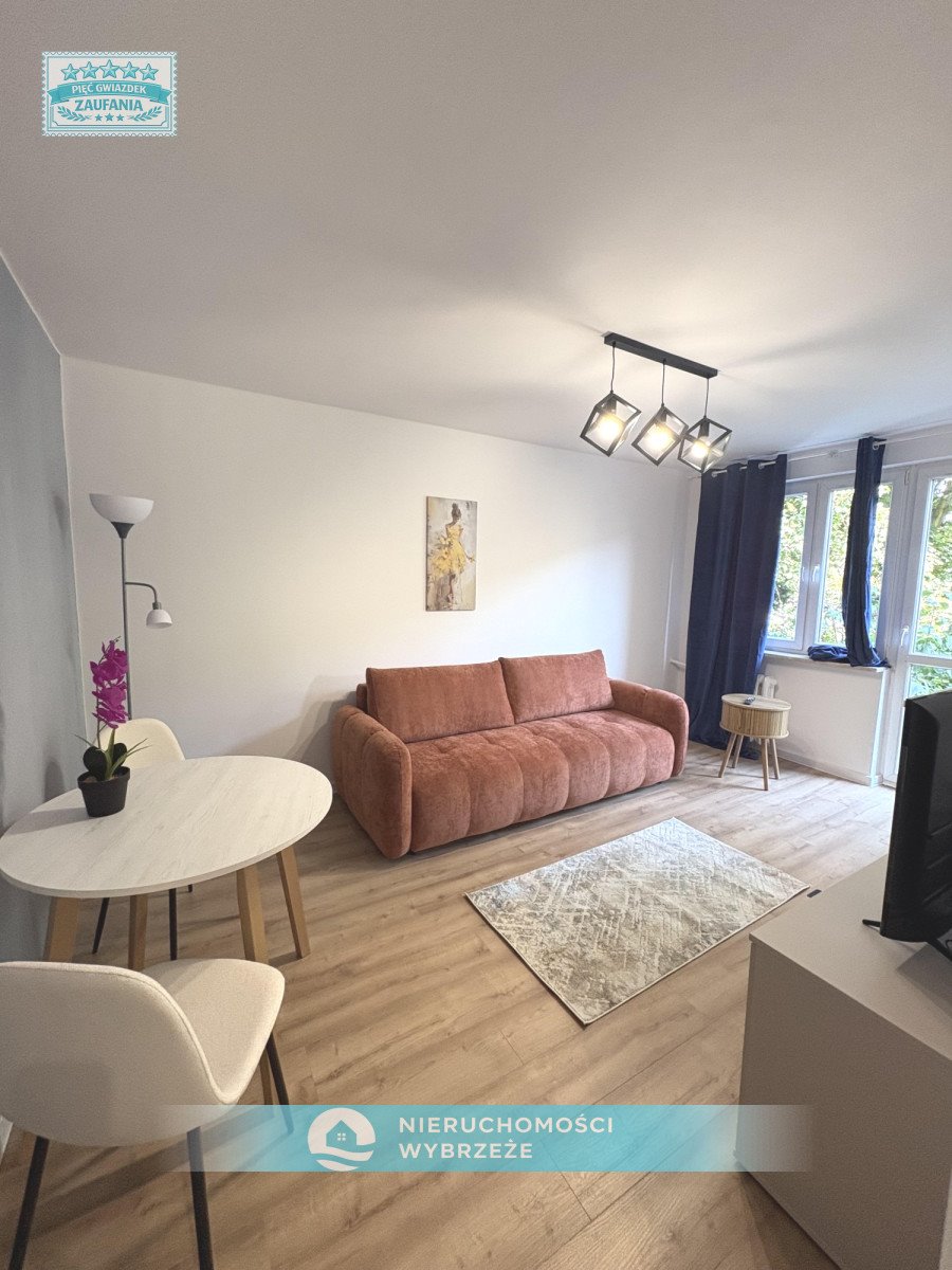 Na wynajem przestronne 27 m² w Gdańsku Przymorze Gdańsk, Przymorze, Prezydenta Lecha Kaczyńskiego  27m2 Foto 1