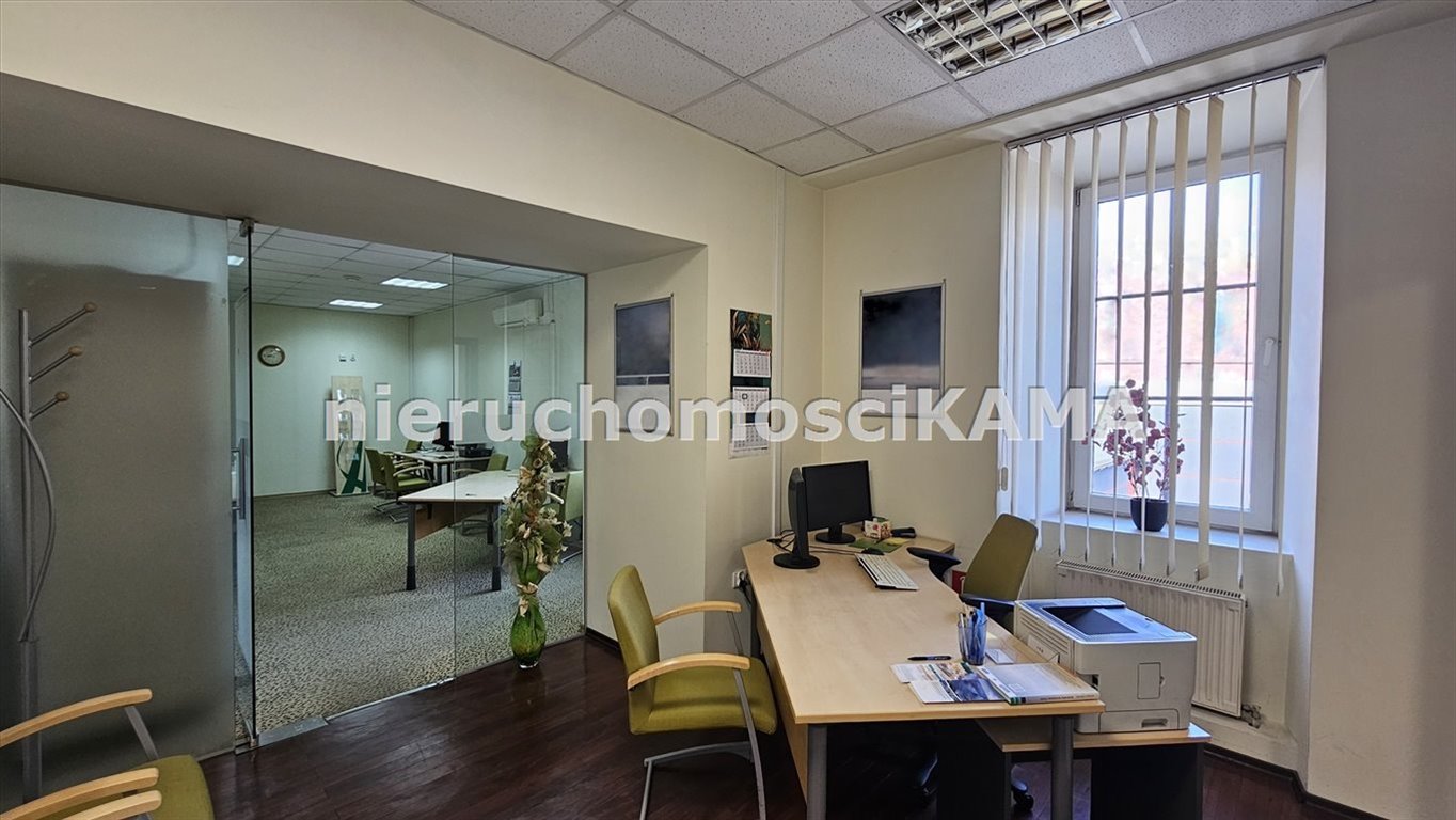 Zapraszam do wynajęcia biura 67,5 m² w centrum Bielska z klimatyzacją i windą Bielsko-Biała, Centrum  68m2 Foto 1