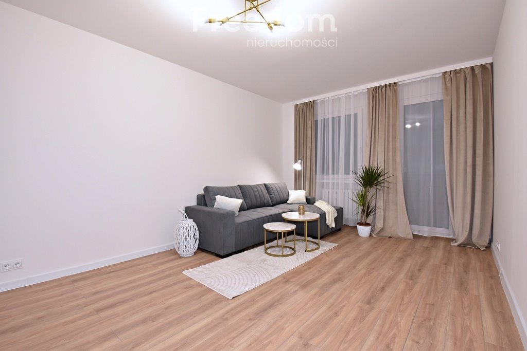 Mieszkanie dwupokojowe na sprzedaż Opole, Armii Krajowej, Stefana Grota-Roweckiego  48m2 Foto 1