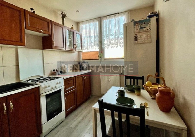 Mieszkanie dwupokojowe na sprzedaż Legnica  52m2 Foto 1