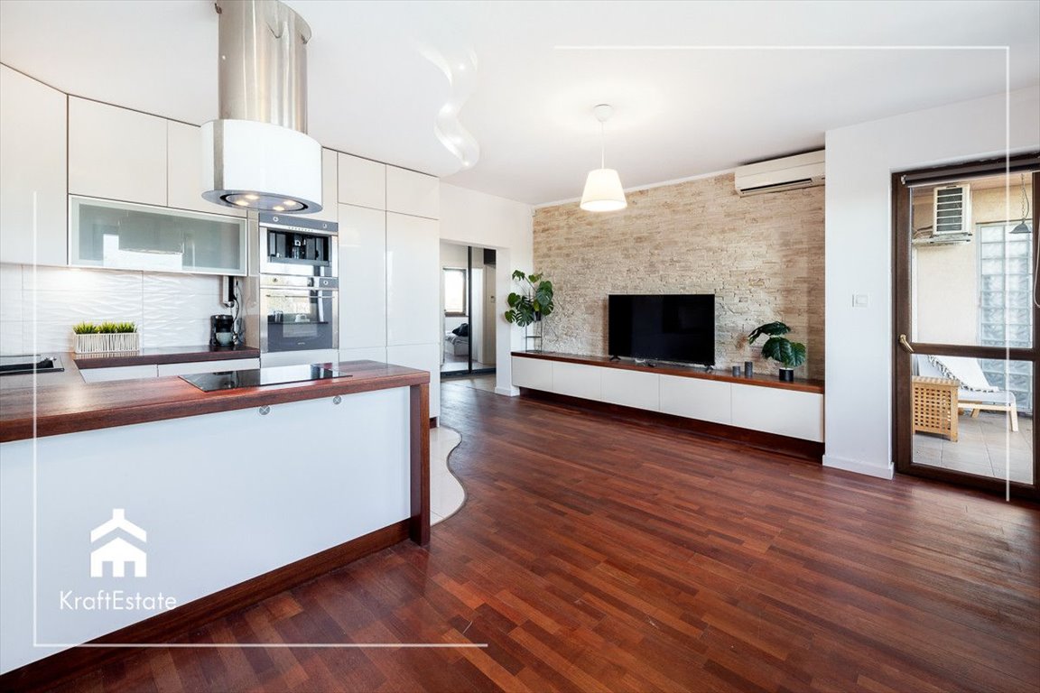 Mieszkanie czteropokojowe  na sprzedaż Poznań, Strzelińska  71m2 Foto 1