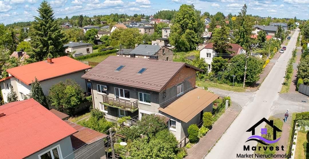 Dom z dwoma garażami i osobnymi wejściami, 187 m2, Lisiniec Częstochowa, Lisiniec, ul. Gliwicka  187m2 Foto 1