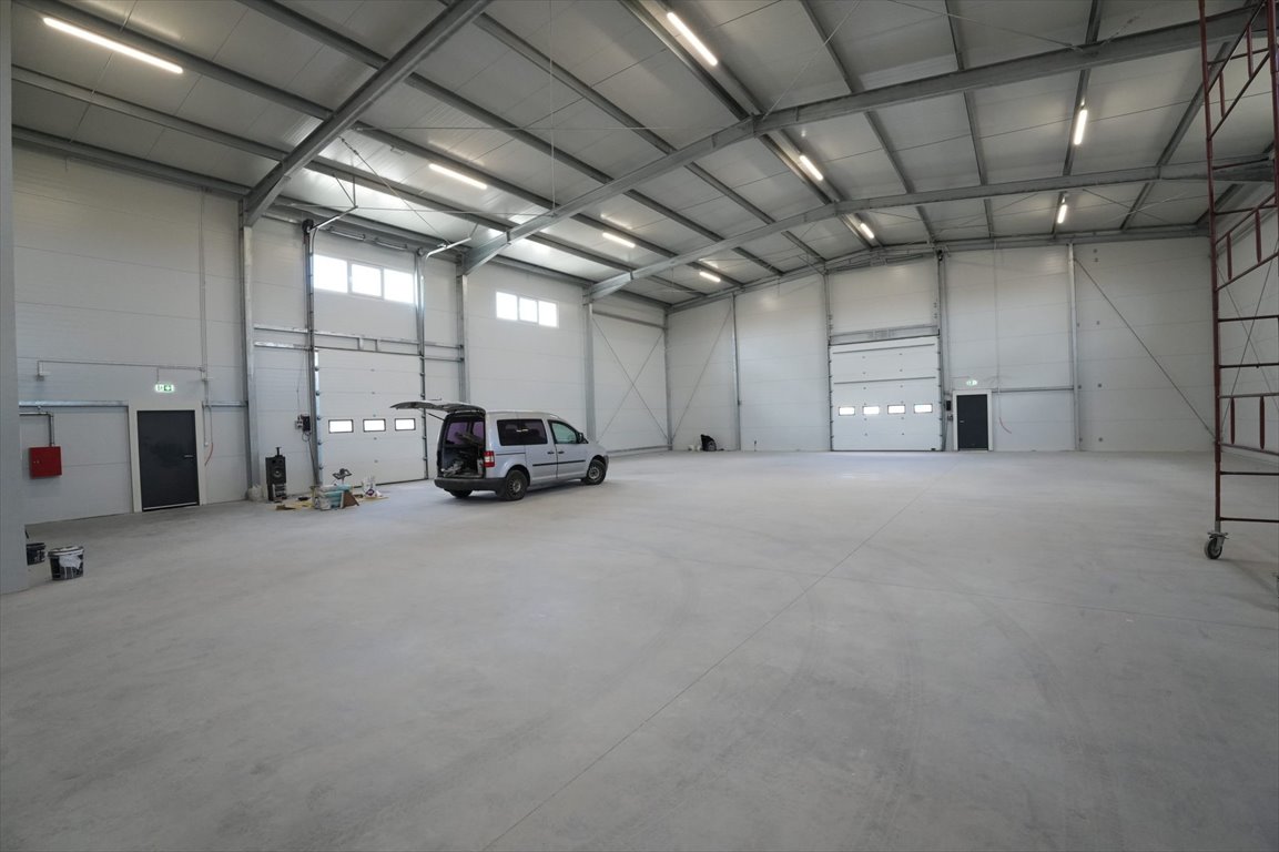 Magazyn 600 m² z biurem, rozbudowa do 1200 m², TIR, plac Piotrkówek Duży, Piotrkówek Duży, Świerkowa  700m2 Foto 1