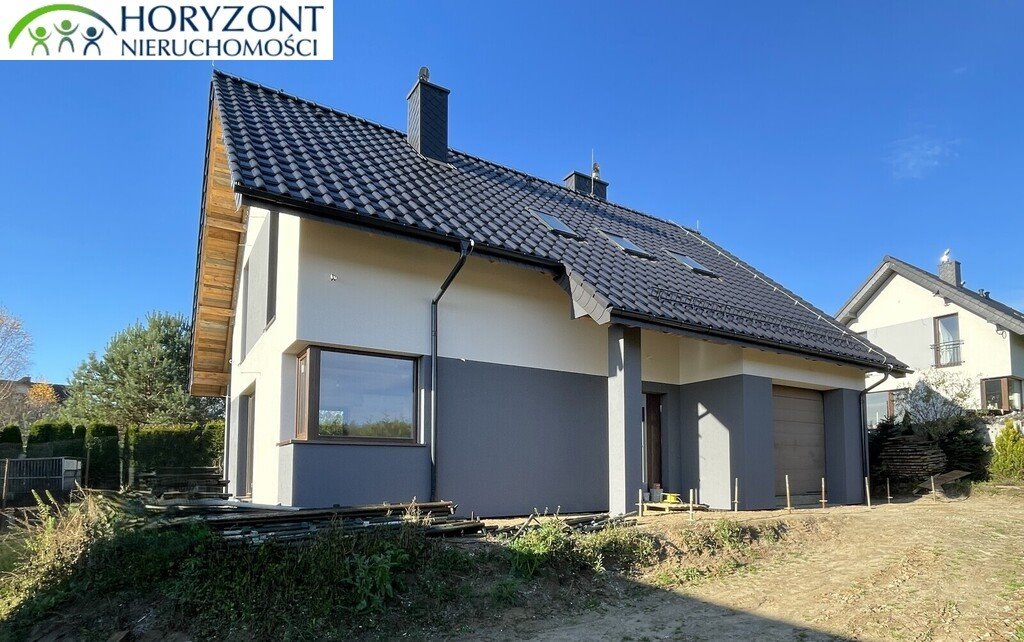 Zapraszam do obejrzenia nowoczesnego domu 136 m² z garażem i ogrodem Chwaszczyno  136m2 Foto 1