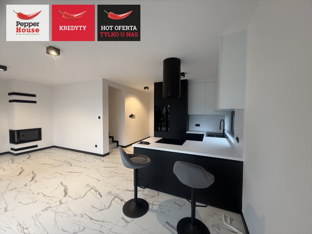 Nowoczesny dom 125 m2 z garażem i tarasem w Tuchomiu Tuchom, Banińska  125m2 Foto 1