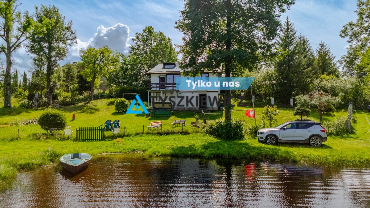 Dom nad Jeziorem Czarne Wielkie z widokiem i dostępem Kołczygłowy  200m2 Foto 1