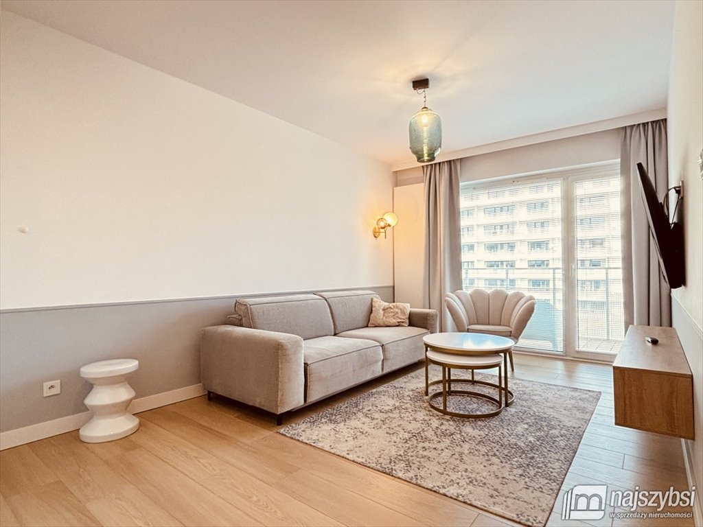 Luksusowy apartament 2 pok. z basenem i loggią w Kołobrzegu Kołobrzeg  49m2 Foto 1
